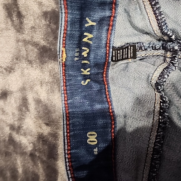 White House Black Market skinny jeans distressed with patches not holes - Picture 3 of 4